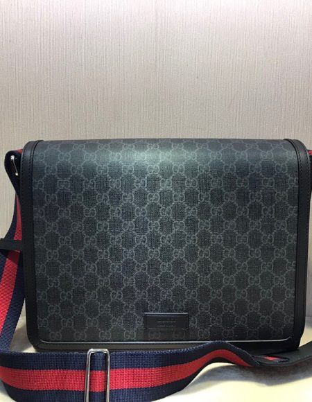 Gucci Shoulder Bag