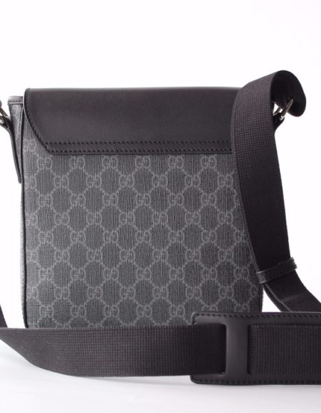 gucci Messenger bag