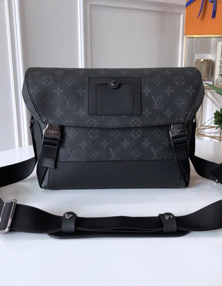 Louis Vuitton VOYAGER