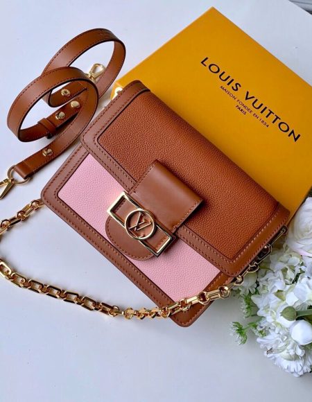 LOUIS VUITTON Metis Bag