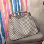 LOUIS VUITTON ARTSY BAG