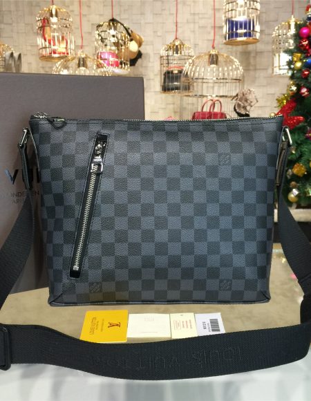 LOUIS VUITTON GRAPHITE MICK PM