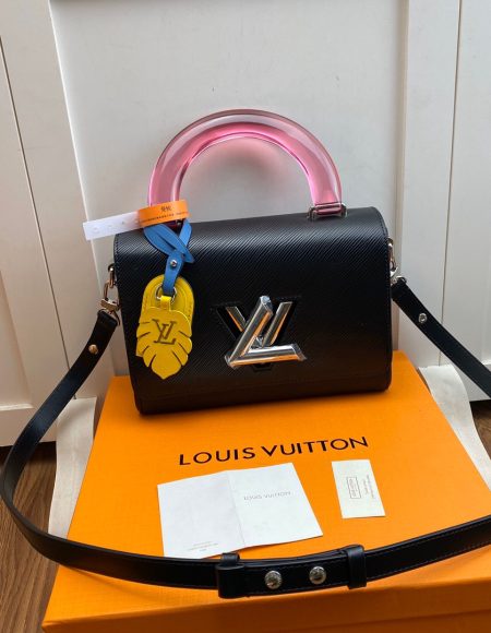 Louis Vuitton twist