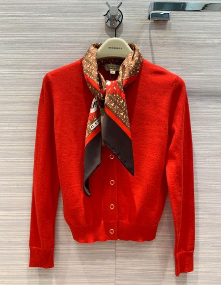 Burberry Sweaters