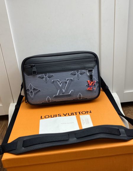 Louis Vuitton BOURSICOT