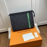 Louis Vuitton MONOGREM