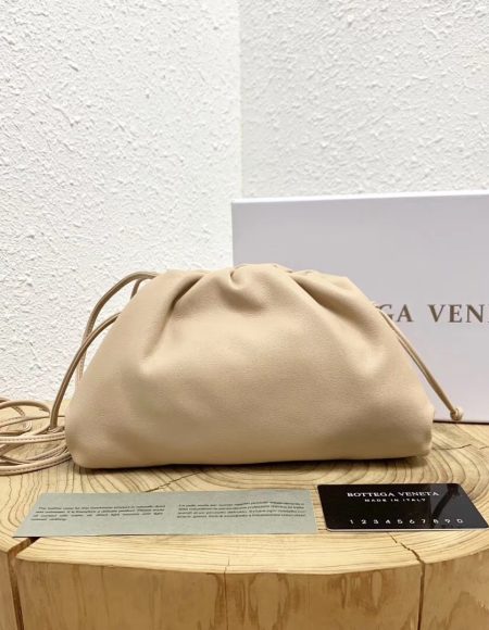 BOTTEGA VENETA Pouch