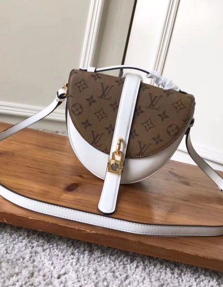 Louis Vuitton CHANTILLY LOCK