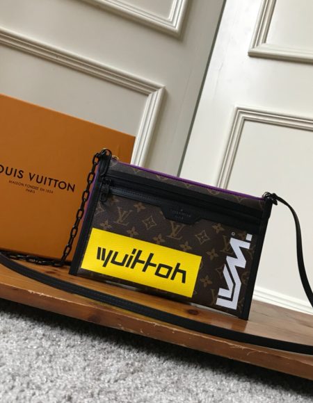Louis Vuitton FLAT