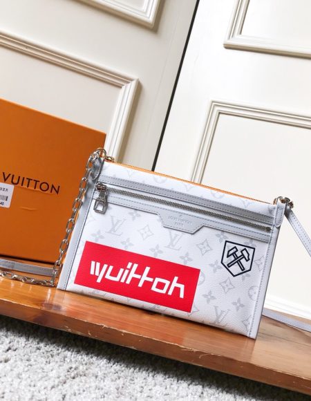 Louis Vuitton FLAT