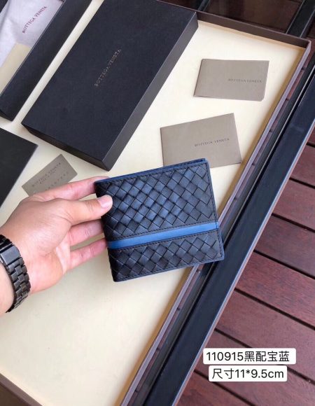 Bottega Veneta wallet