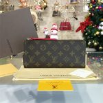 LOUIS VUITTON ADÈLE WALLET