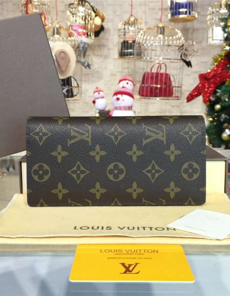 LOUIS VUITTON WALLET