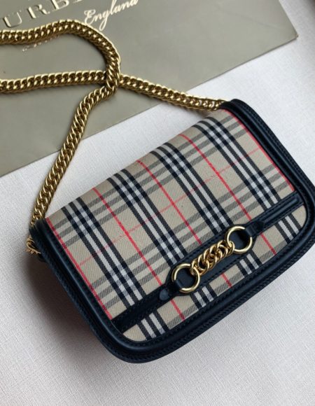 Burberry Link Bag