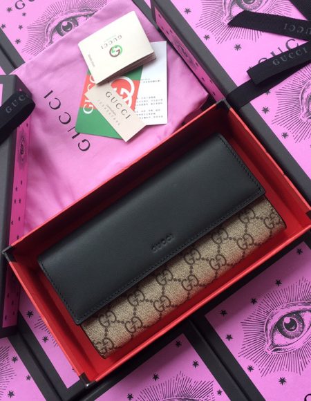 Gucci Wallets