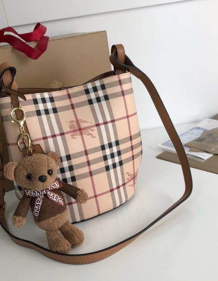 Burberry Bucket bag