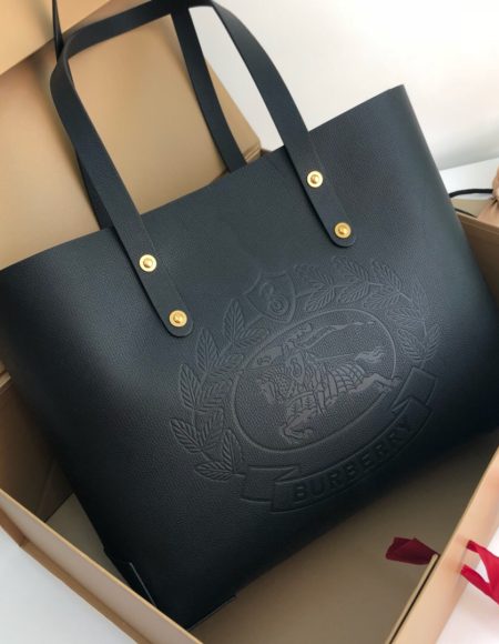 Burberry Shopping bag