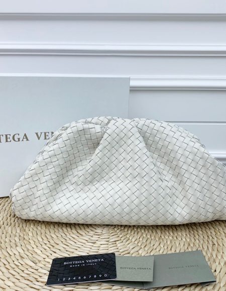 BOTTEGA VENETA Pouch
