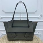 BOTTEGA VENETA Handbag