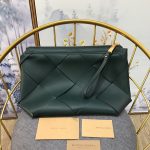 Bottega Vaenta Clutch