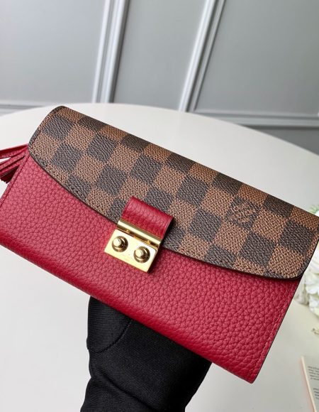 LOUIS VUITTON CROISETTE WALLET