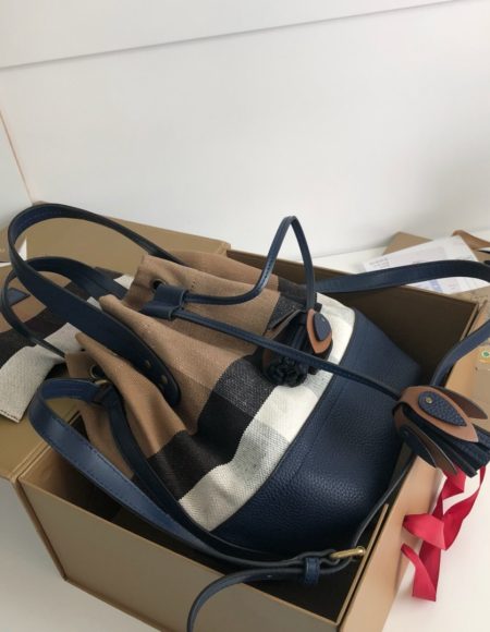 Burberry Bucket bag