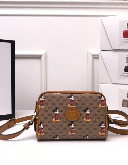 Gucci Disney Shoulder Bags