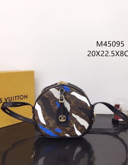 LOUIS VUITTON Boite Chapeau Souple
