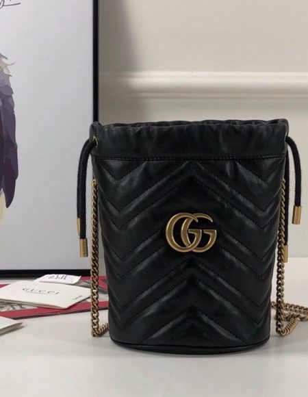 GUCCI GG BUCKET BAG