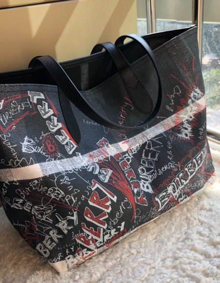 Burberry Shopping bag
