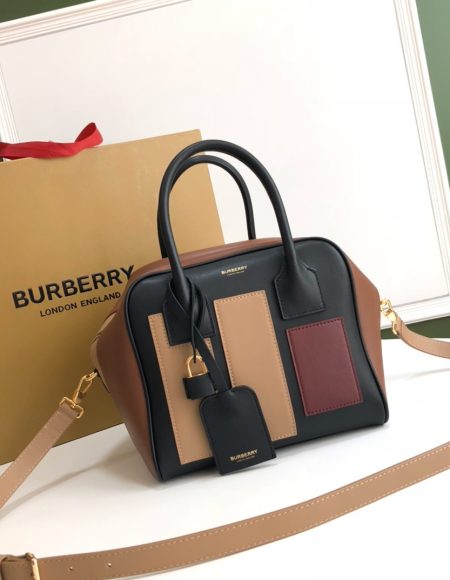 Burberry Cube