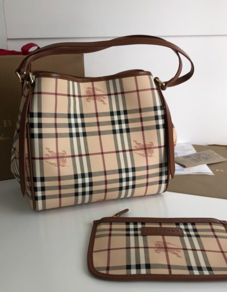 Burberry Shopping bag