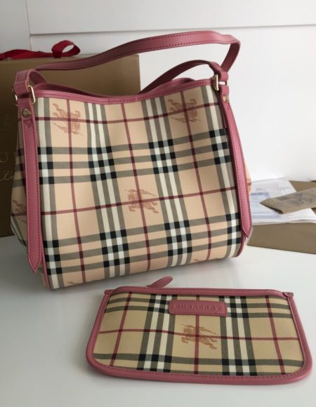 Burberry Shopping bag