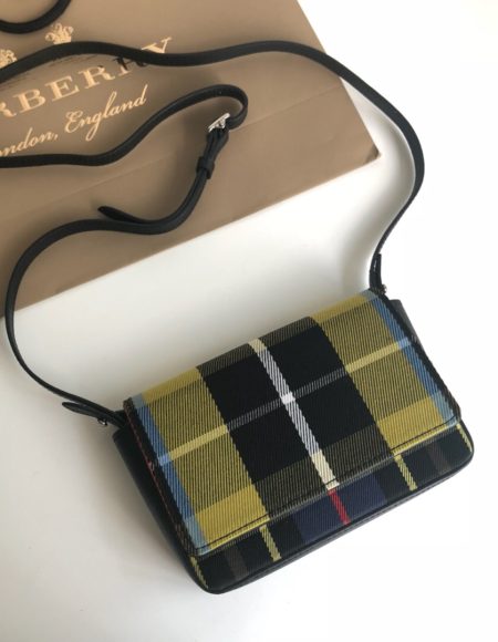 Burberry shoulder bag