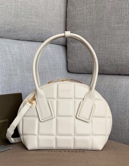 Bottega Veneta Shoulder Bags