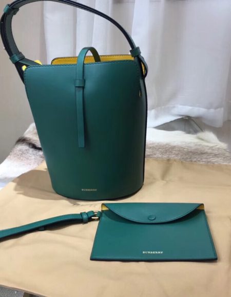 Burberry Bucket bag