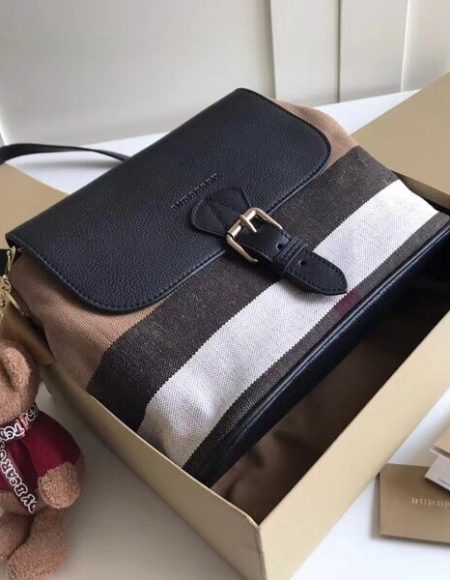 Burberry shoulder bag