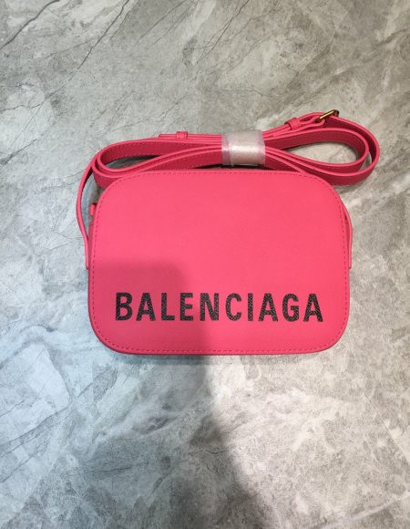 Balenciaga ville