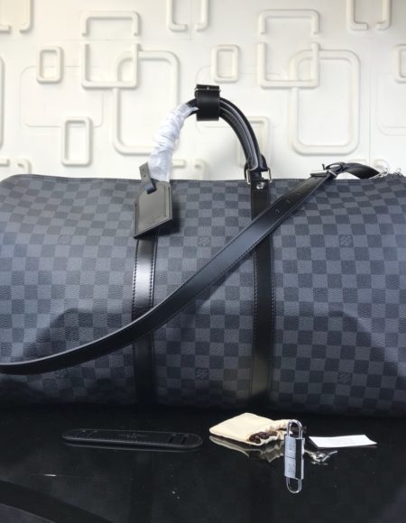 Louis Vuitton Keepall 55