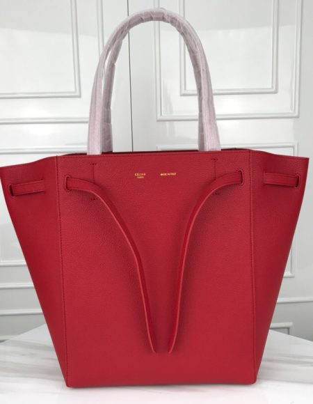 Celine Cabas Phantom