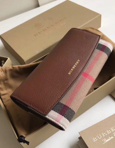 Burberry Wallet