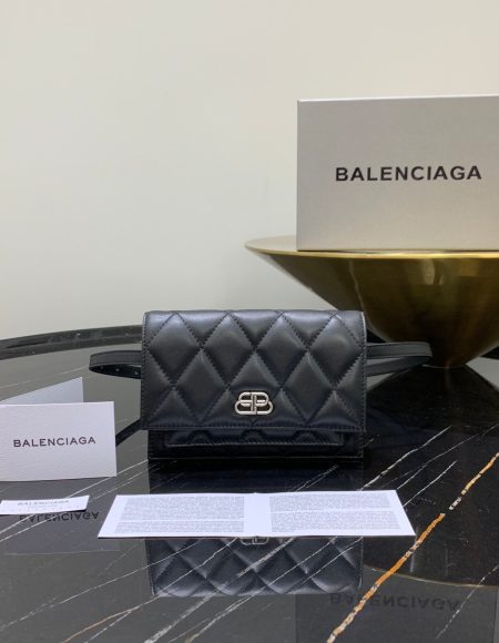 Balenciaga pocket