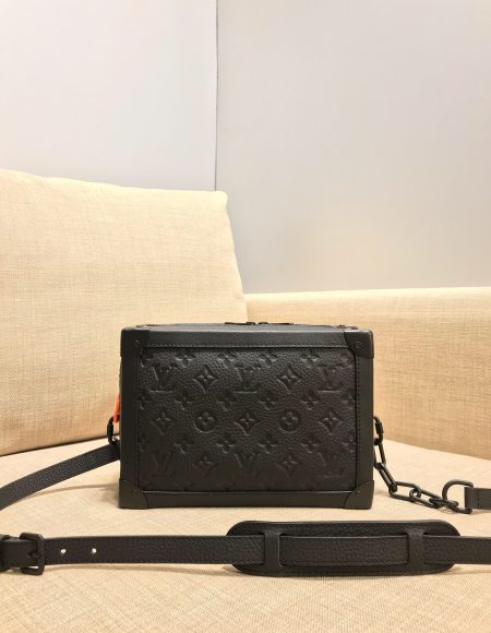 LOUIS VUITTON Soft Trunk