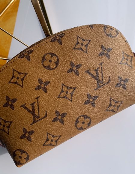 LOUIS VUITTON Cosmetic Bag