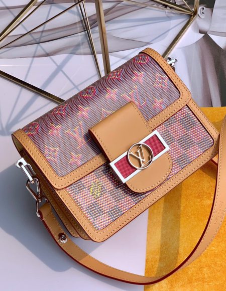 Louis Vuitton DAUPHINE