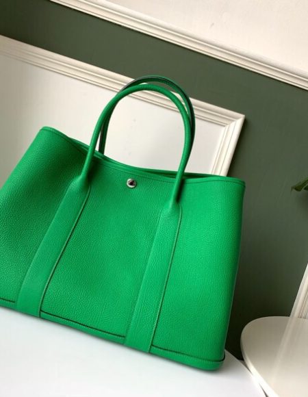 Hermes Garden Party