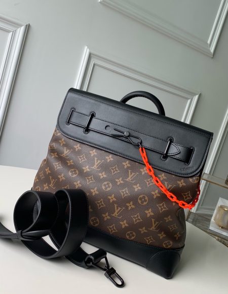 LOUIS VUITTON STEAMER