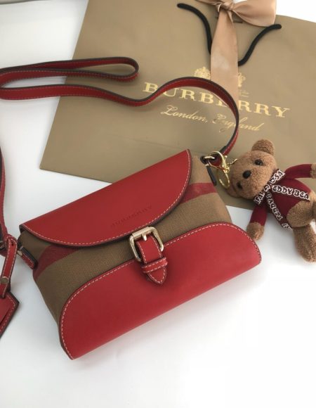 Burberry Shoulder Bags