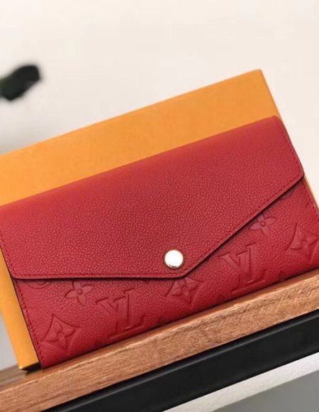 LOUIS VUITTON Sarah Wallet
