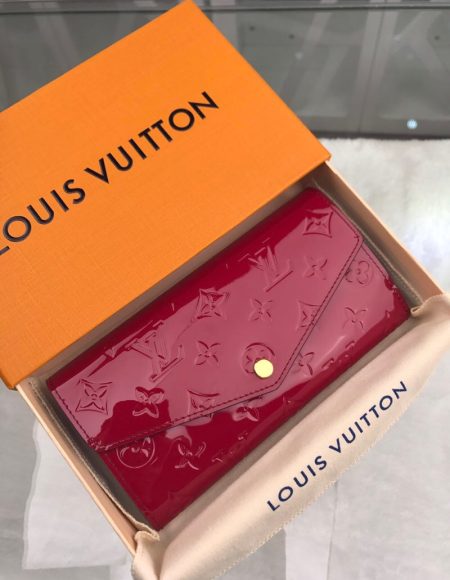 Louis Vuitton SARAH WALLET
